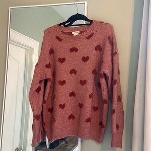 Main Strip - Pink Heart sweater